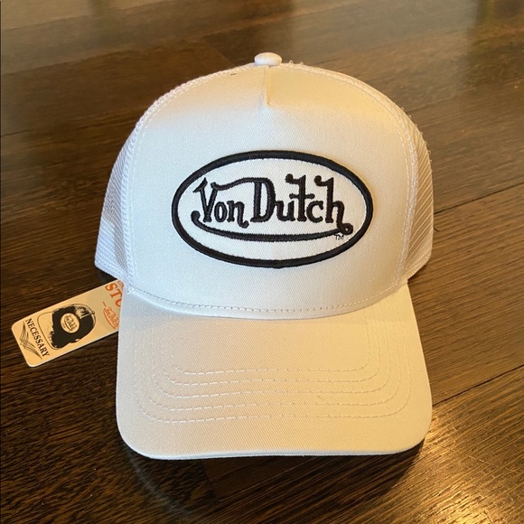 Von Dutch Accessories - Von Dutch Trucker Hat